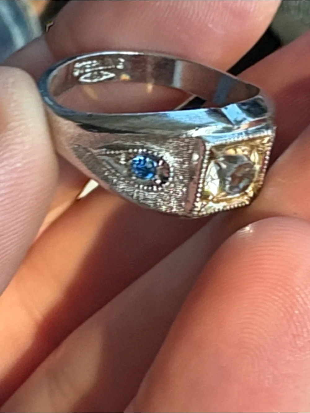 Men's Size 11.5 Silver Tone Signet Ring with Clear Center Stone and Blue Accents